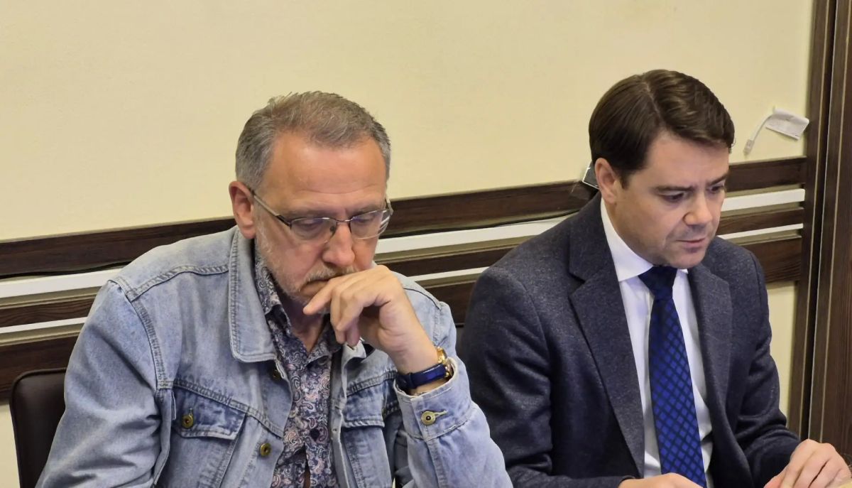 Состоялось 185-е заседание избирательной комиссии Смоленской области, на котором: Состоялось 185-е заседание избирательной комиссии Смоленской области, на котором: