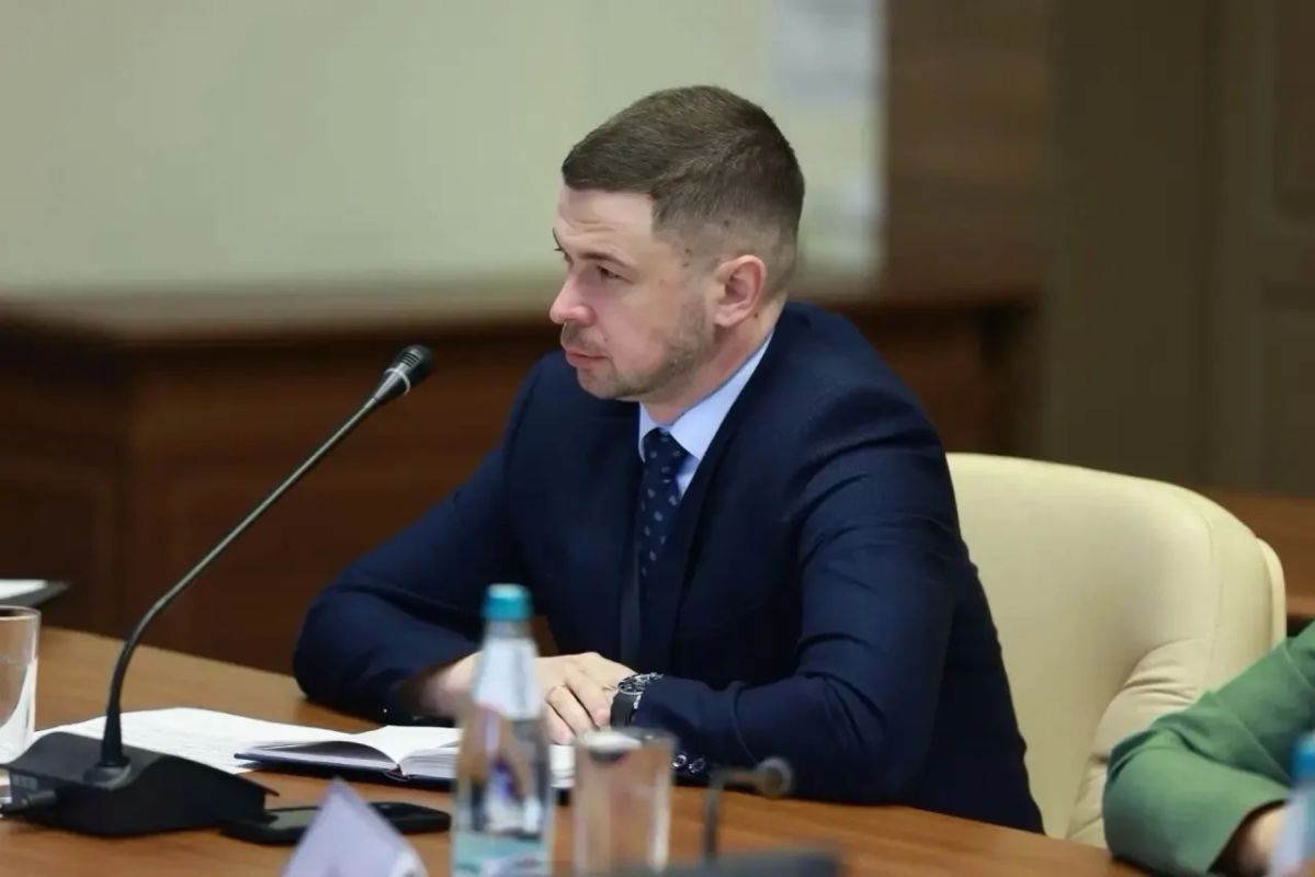 Василий Анохин: Общество "Знание" сегодня – это не просто хранитель традиций просвещения, а современная высокотехнологичная платформа Василий Анохин: Общество "Знание" сегодня – это не просто хранитель традиций просвещения, а современная высокотехнологичная платформа