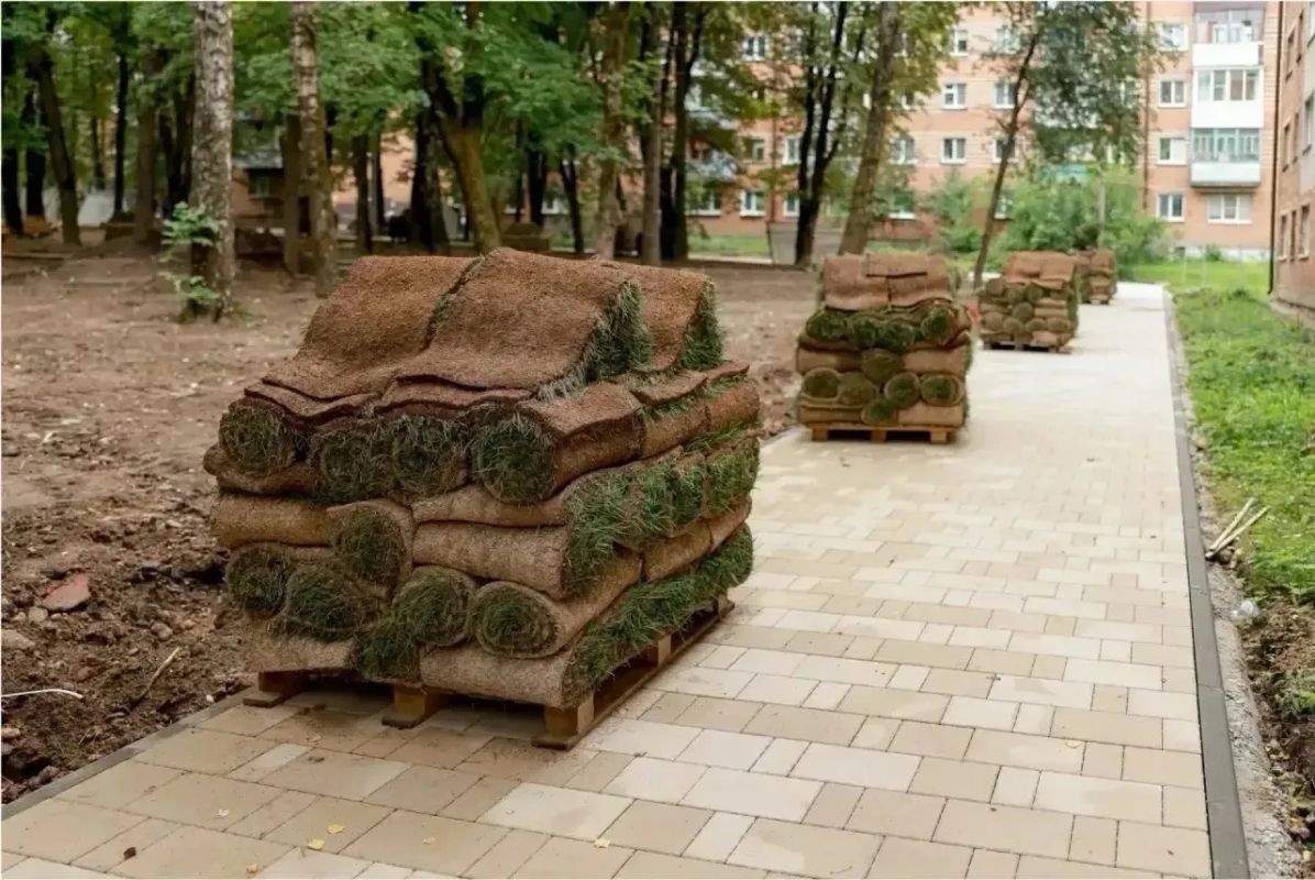 15 общественных пространств города сейчас обновляются 15 общественных пространств города сейчас обновляются