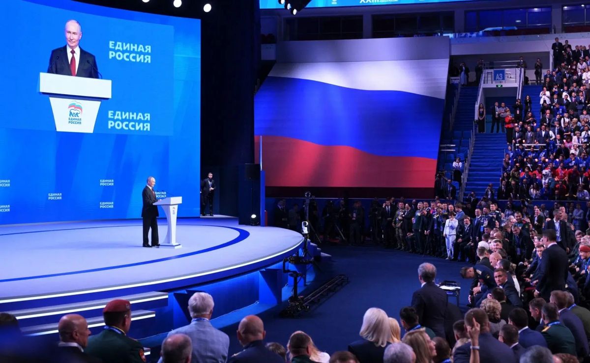 Василий Анохин: Состоялся второй этап XXIII Съезда партии "Единая Россия" Василий Анохин: Состоялся второй этап XXIII Съезда партии "Единая Россия"