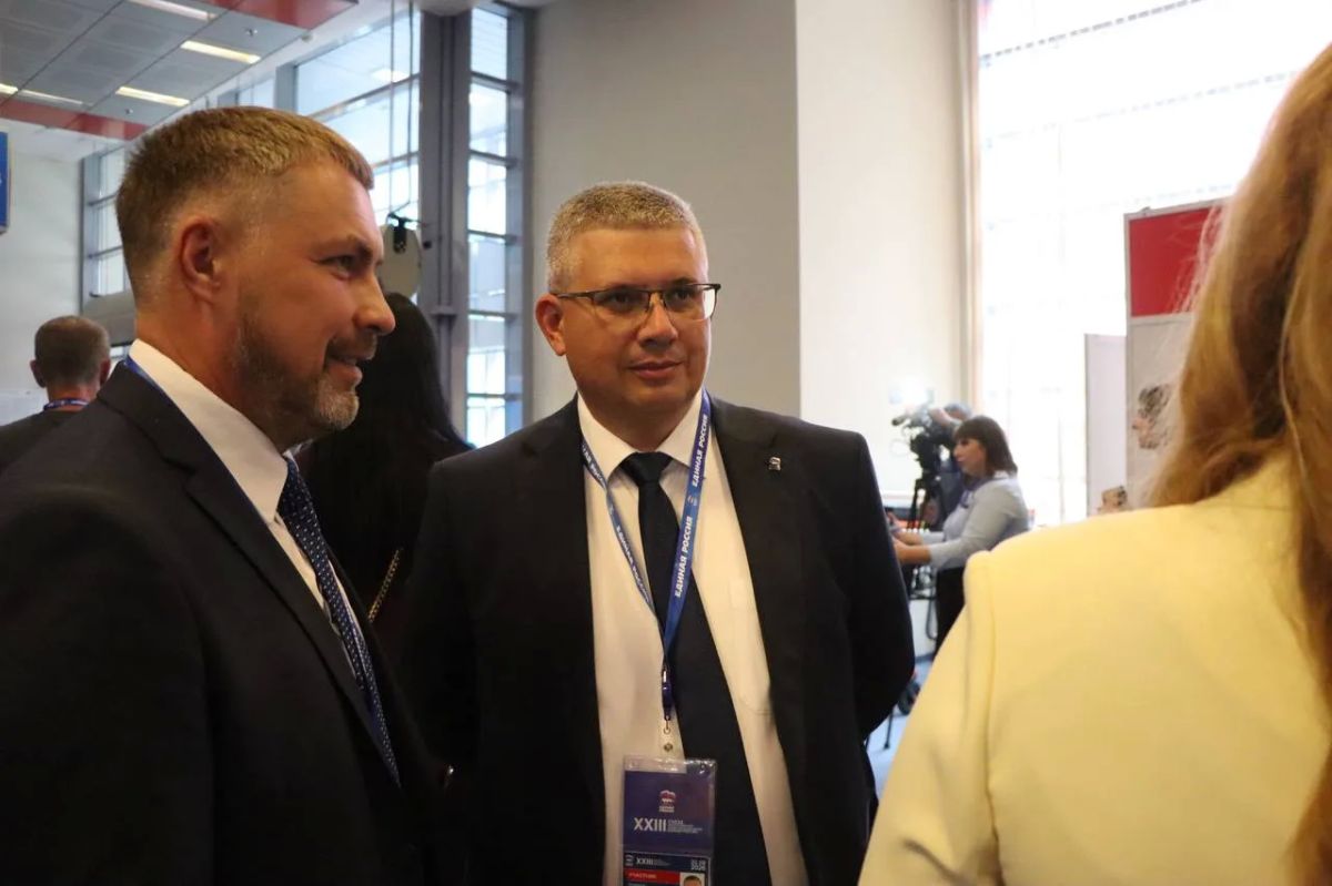 Александр Новиков: Принял участие во втором этапе XXIII Съезда партии «Единая Россия» в составе делегации Смоленской области Александр Новиков: Принял участие во втором этапе XXIII Съезда партии «Единая Россия» в составе делегации Смоленской области