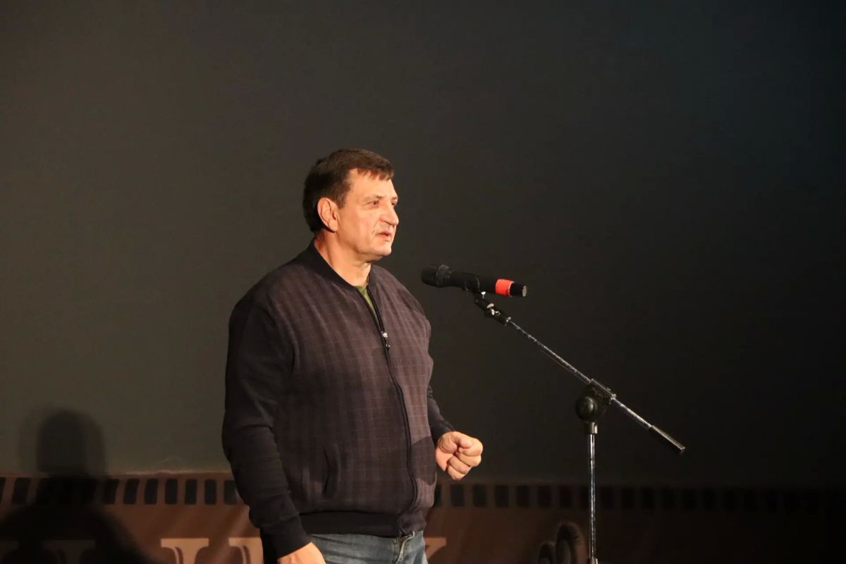 Василий Анохин: Подвиги наших героев, их мужество и самоотверженность должны жить в памяти поколений Василий Анохин: Подвиги наших героев, их мужество и самоотверженность должны жить в памяти поколений