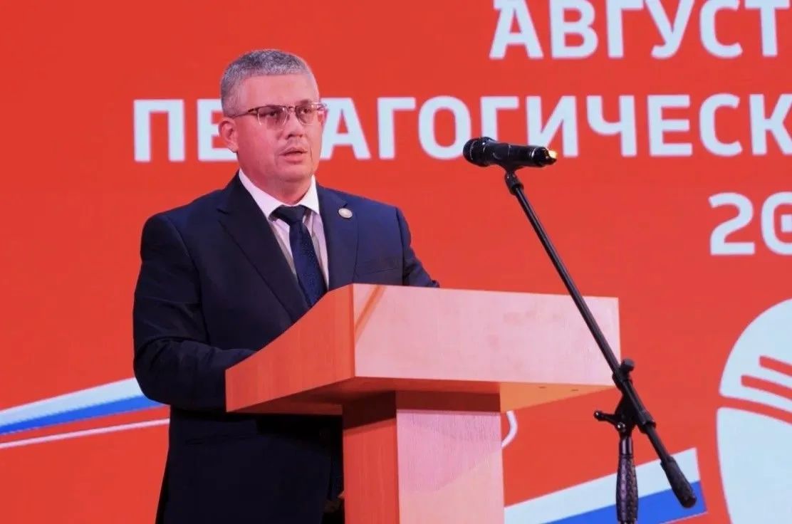 В Смоленске на сферу образования направлено более 2,5 миллиардов рублей В Смоленске на сферу образования направлено более 2,5 миллиардов рублей
