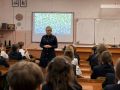 В Смоленске для учащихся гимназии № 1 офицеры регионального СКР провели занятие, посвященное Дню солидарности в борьбе с терроризмом