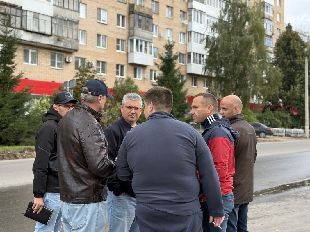 Александр Новиков: В этом году СОГБУ «Смоленскавтодор» ремонтирует более 15 километров улично-дорожной сети Смоленска Александр Новиков: В этом году СОГБУ «Смоленскавтодор» ремонтирует более 15 километров улично-дорожной сети Смоленска