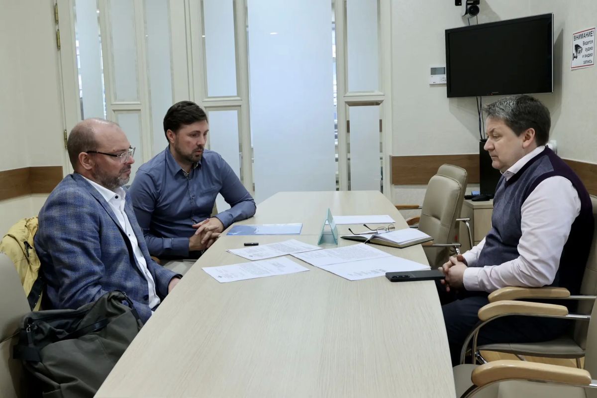 Яна Лантратова: Здесь выслушают и помогут: итоги работы приемной в Доме прав человека Яна Лантратова: Здесь выслушают и помогут: итоги работы приемной в Доме прав человека