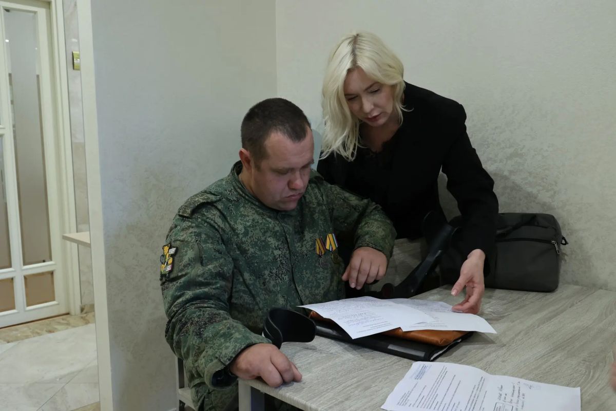 Яна Лантратова: Здесь выслушают и помогут: итоги работы приемной в Доме прав человека Яна Лантратова: Здесь выслушают и помогут: итоги работы приемной в Доме прав человека