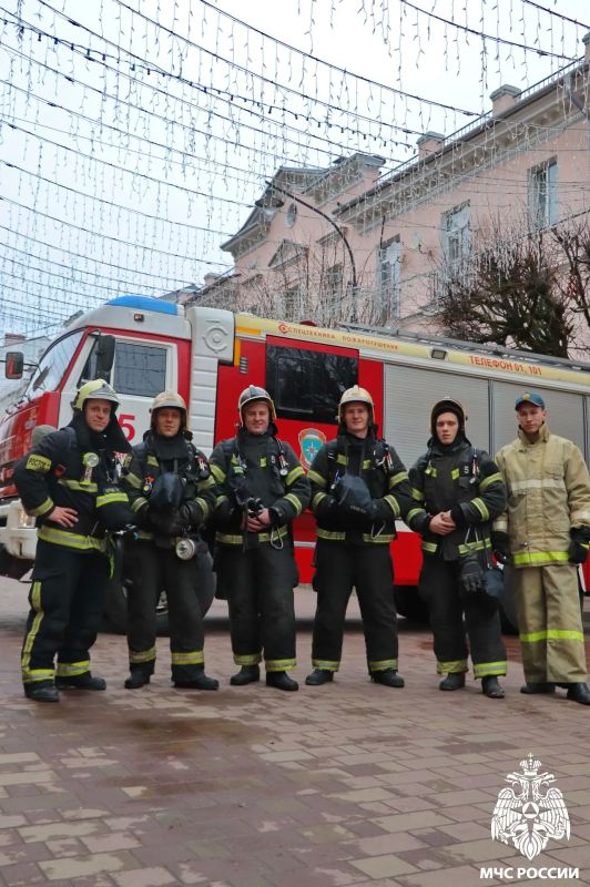 #ФОТОДНЯ. #МЧСРоссии. Подписывайся на МЧС России в MAХ| ВК