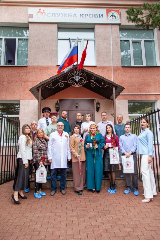 В Смоленской области 12 жителей удостоены звания «Почётный донор России»