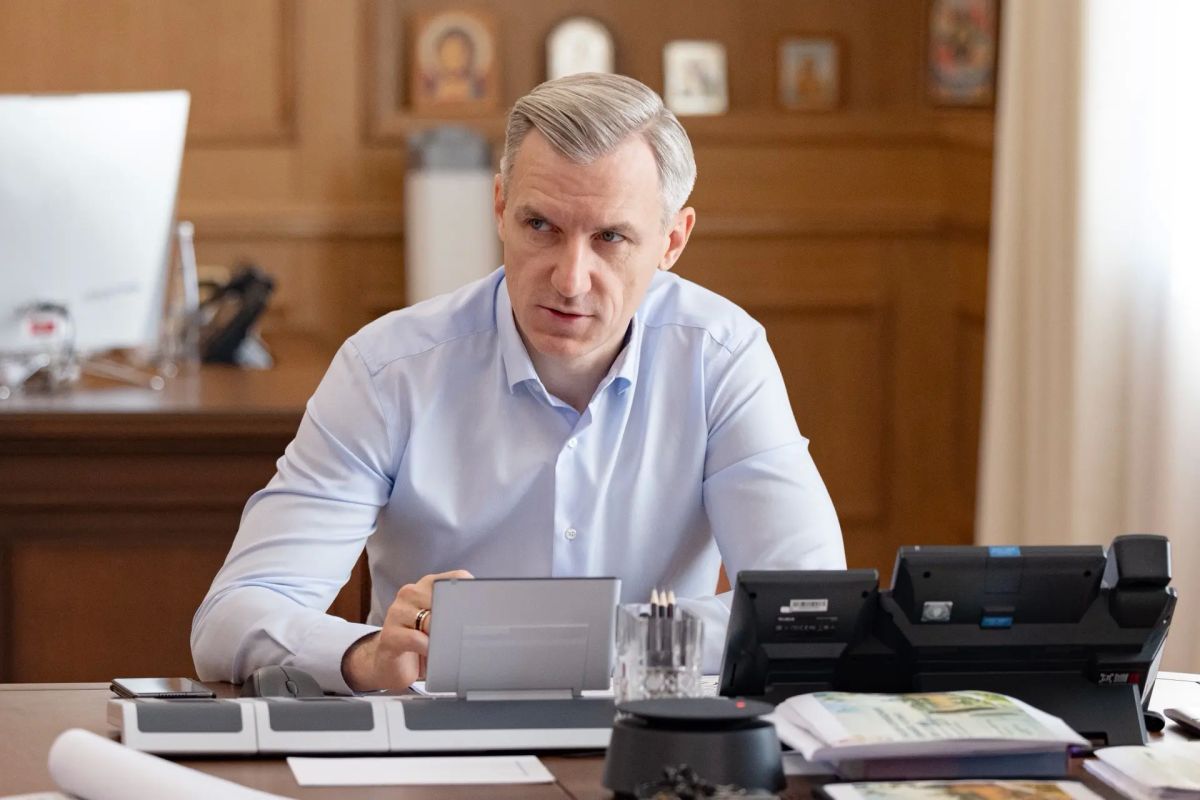Василий Анохин: Забота о семьях – важная и сложная работа, требующая комплексного подхода