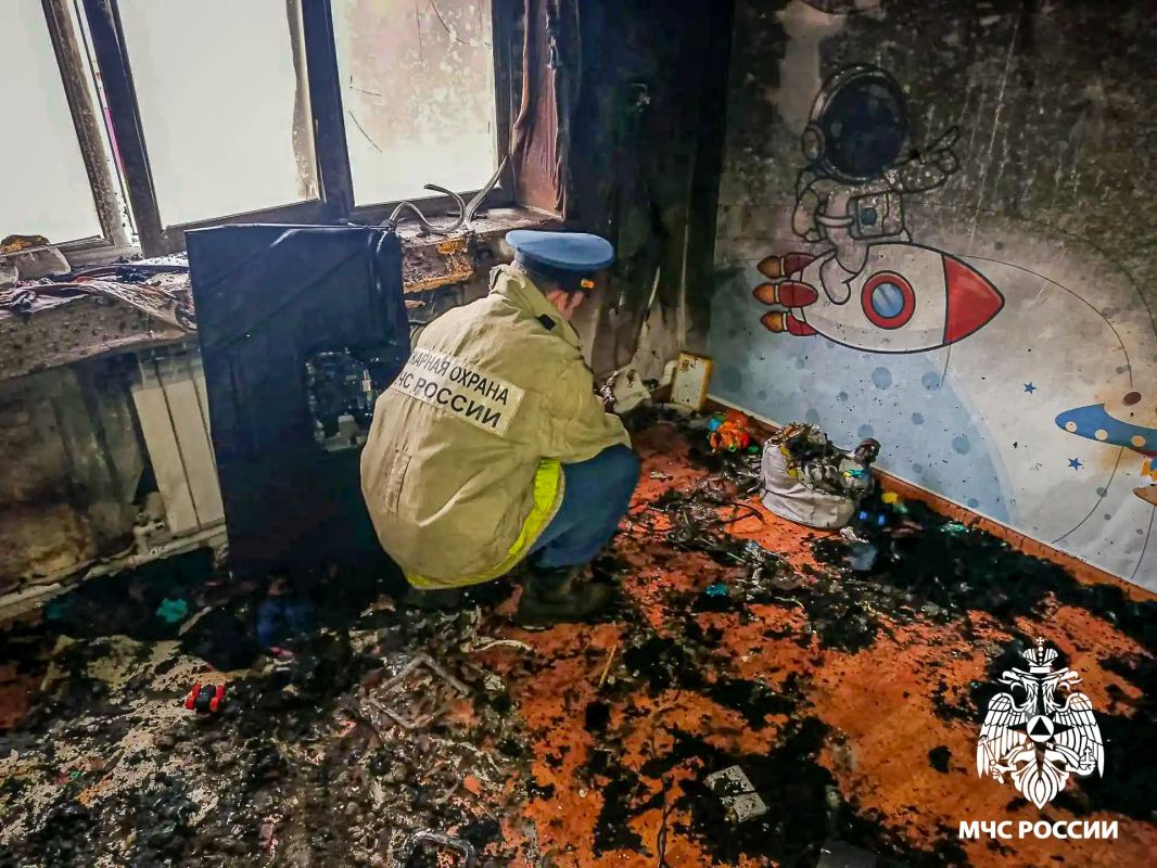 В Велиже ночной пожар в многоквартирном доме обошелся без пострадавших В Велиже ночной пожар в многоквартирном доме обошелся без пострадавших
