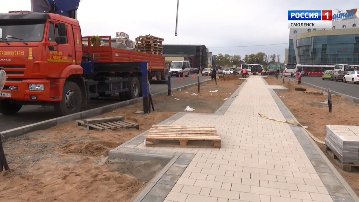 В Смоленске официально продлены ограничения движения на улицах Дзержинского и Кашена