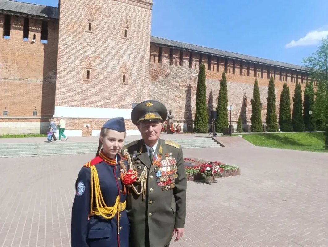 Александр Новиков: Среди полуфиналистов конкурса «Лидер добровольчества Смоленской области — 2026» есть ребята, которые особенно заслуживают внимания, — самые юные участники в возрасте от 14 до 17 лет Александр Новиков: Среди полуфиналистов конкурса «Лидер добровольчества Смоленской области — 2026» есть ребята, которые особенно заслуживают внимания, — самые юные участники в возрасте от 14 до 17 лет