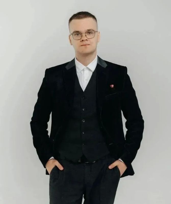 Александр Новиков: Среди полуфиналистов конкурса «Лидер добровольчества Смоленской области — 2026» есть ребята, которые особенно заслуживают внимания, — самые юные участники в возрасте от 14 до 17 лет Александр Новиков: Среди полуфиналистов конкурса «Лидер добровольчества Смоленской области — 2026» есть ребята, которые особенно заслуживают внимания, — самые юные участники в возрасте от 14 до 17 лет