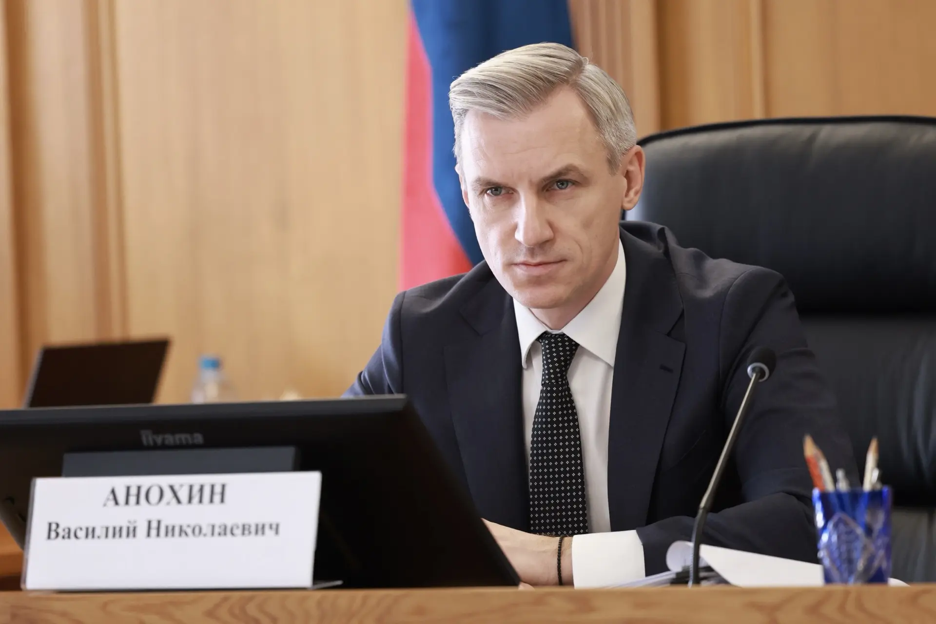 Василий Анохин: Сегодня на 30-м заседании Смоленской областной Думы рассмотрели очередные изменения в закон об областном бюджете на 2026 год и плановый период 2027–2028 годов